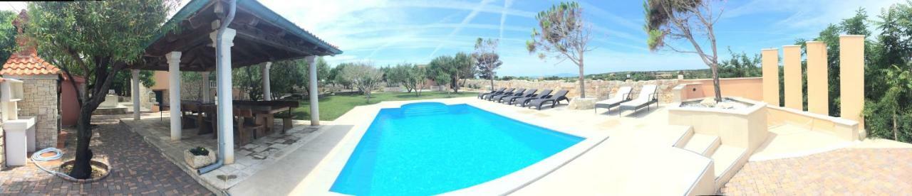 Villa Dabo Novalja Εξωτερικό φωτογραφία